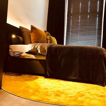 Boutique N10 Отель типа 